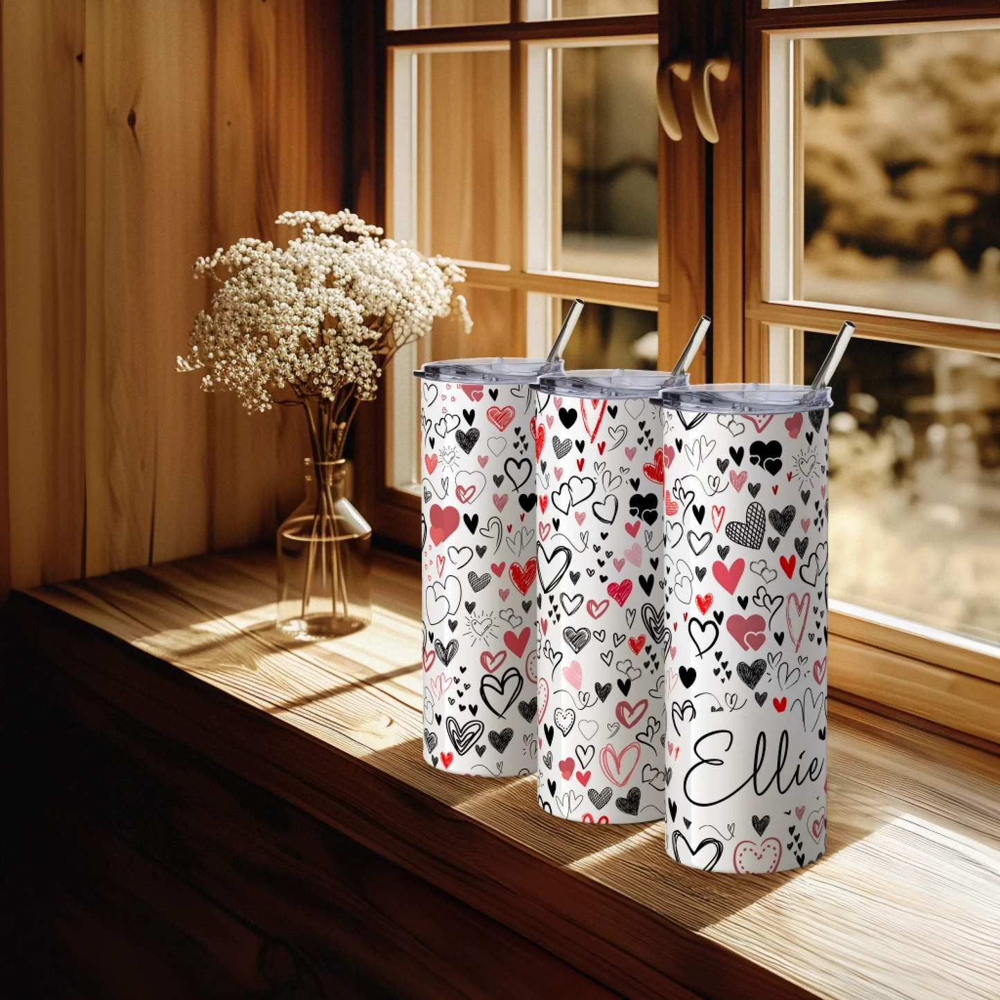 Reusable hot drinks cup in heart pattern