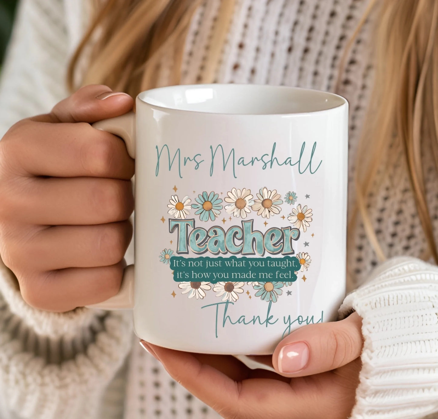 christmas-teacher-gift-pastel-daisy-mug