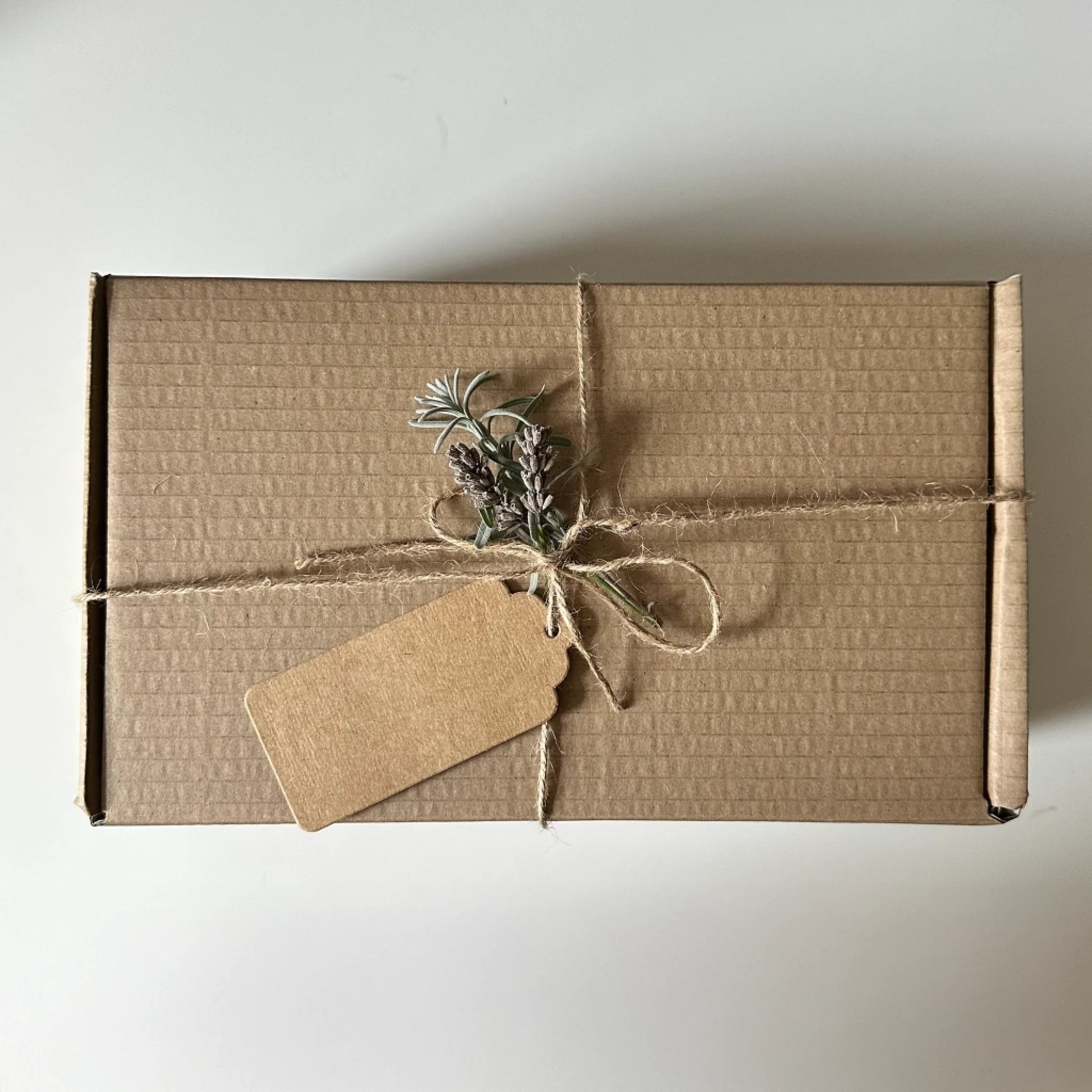 bLANK MUG AND COASTER outsde box