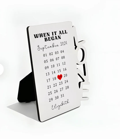 Anniversary calendar with black and white design gift