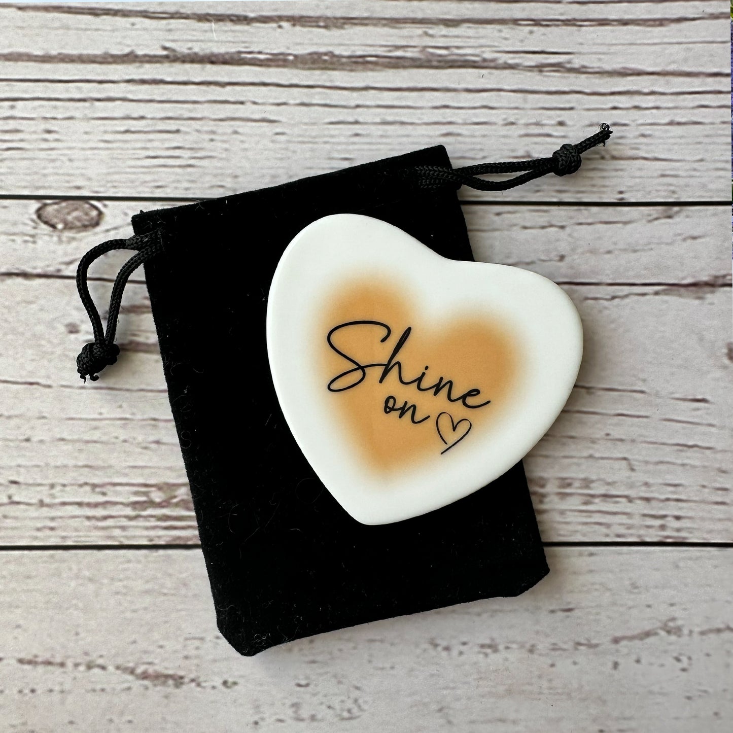 Ceramic heart keepsake with velvet pouch