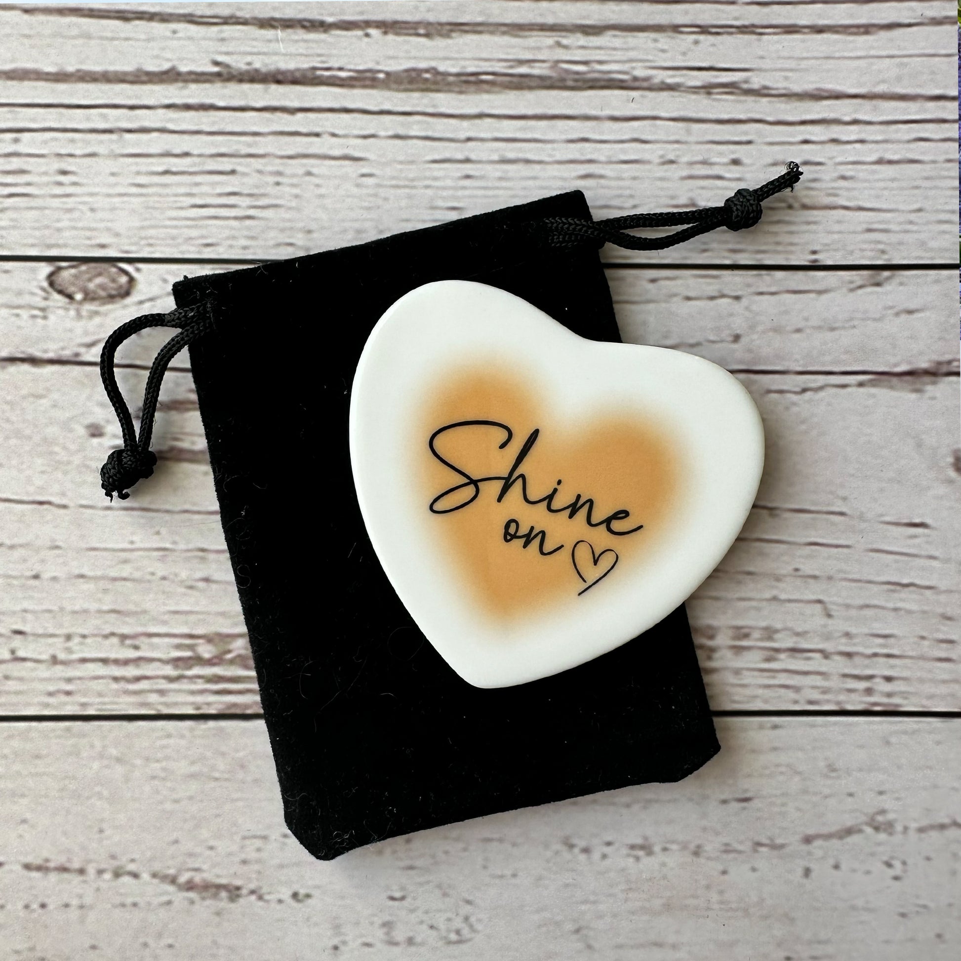 Ceramic heart keepsake with velvet pouch
