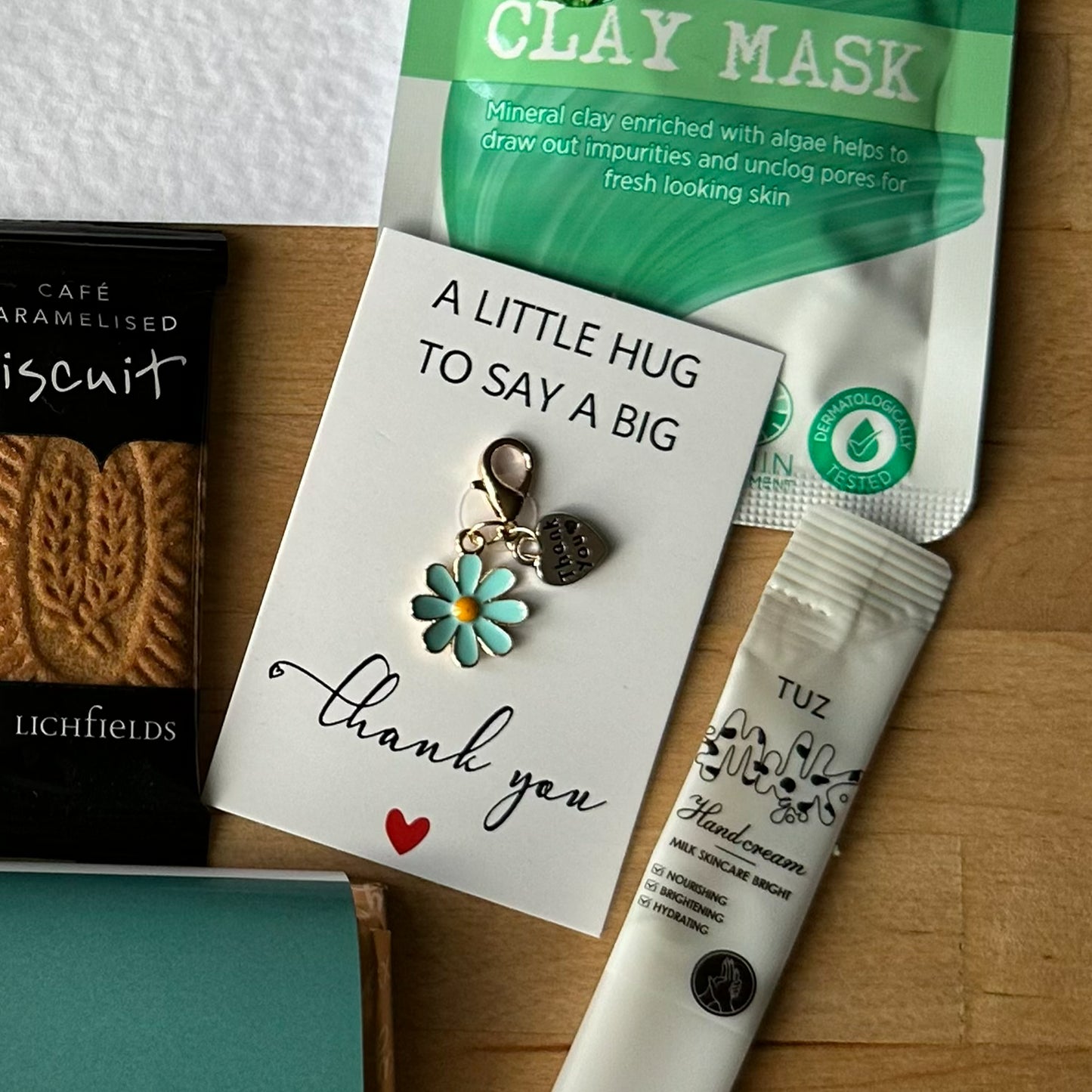 Personalised Thank You gift set for teacher with letterbox delivery