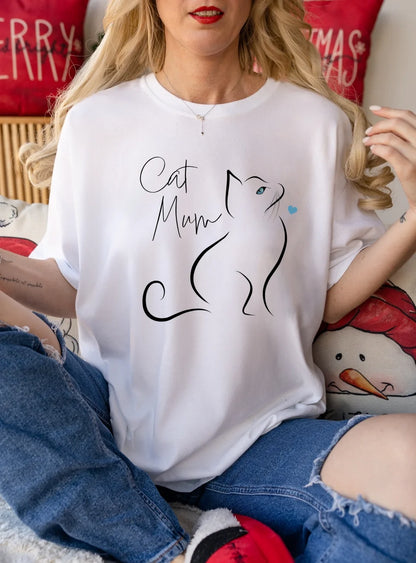 Cat outline t-shirt personalised